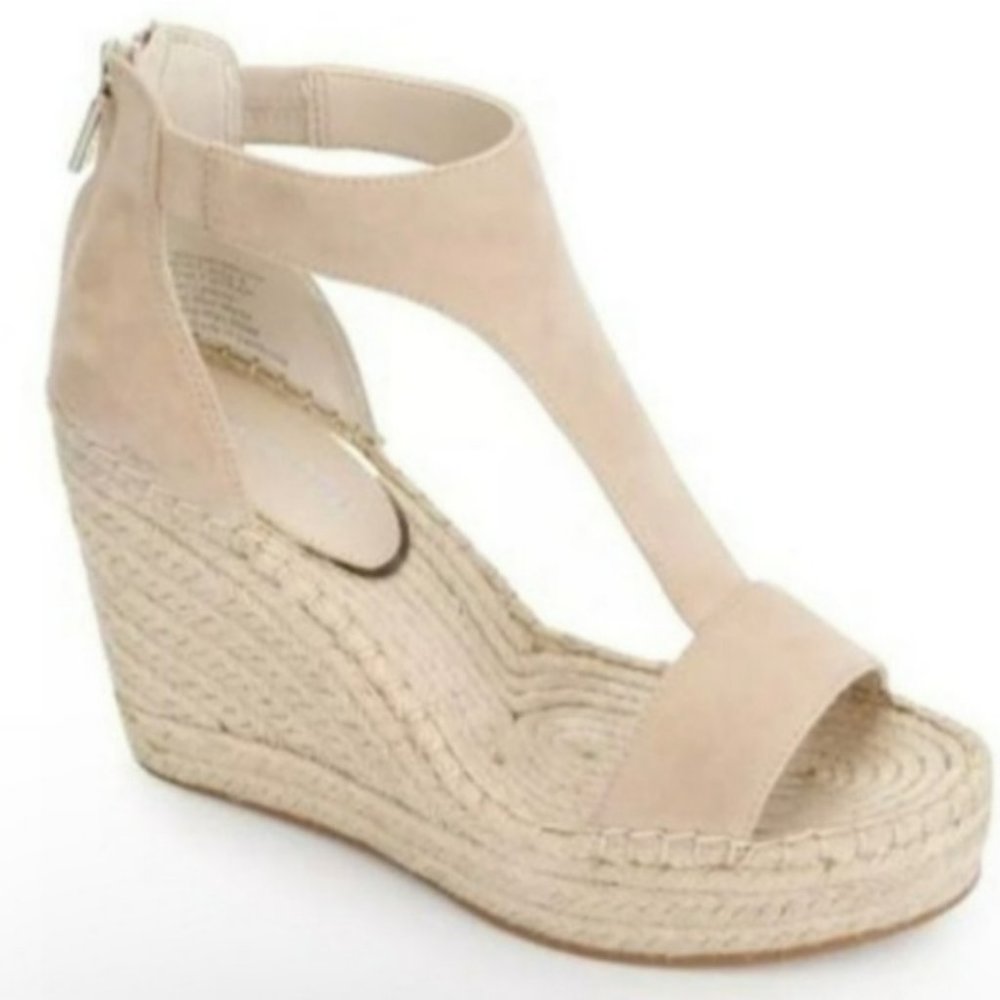 Kenneth Cole Olivia T-strap Espadrille Sandals -6.5 - Picture 1 of 8